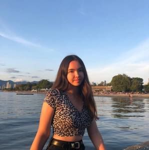 Meet your Posher, Jade